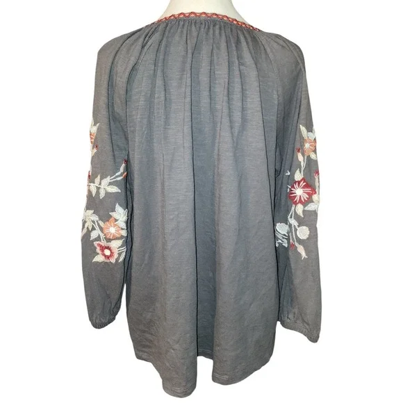 Cato Gray Floral Embroidered Long Sleeve Peasant Top Cotton V-Neck Blouse M - Picture 3 of 8